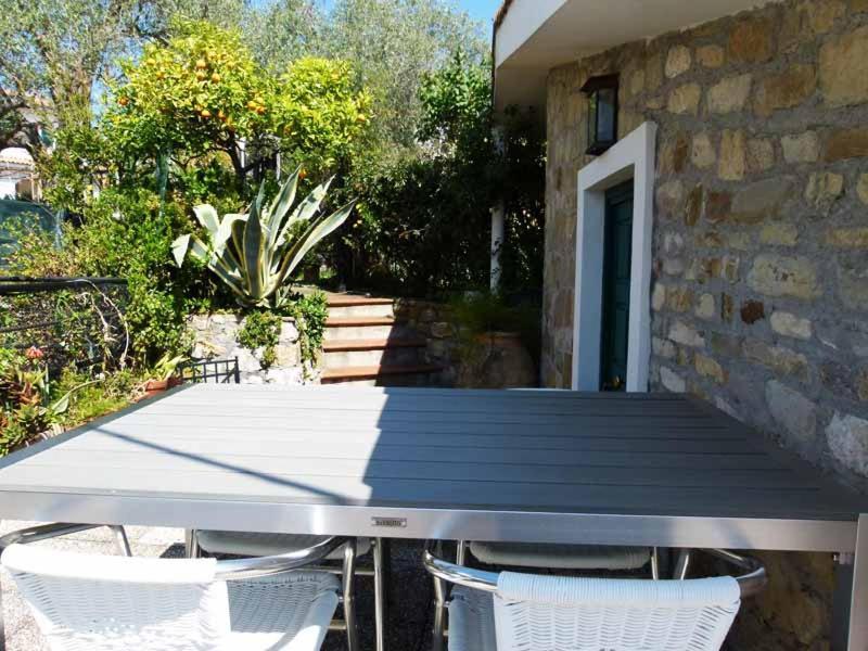 Un Posto Al Sole Vila Diano San Pietro Exterior foto